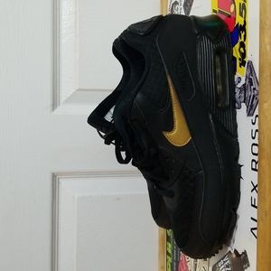 Nike Air Max 90 Essential Men's size 10.5